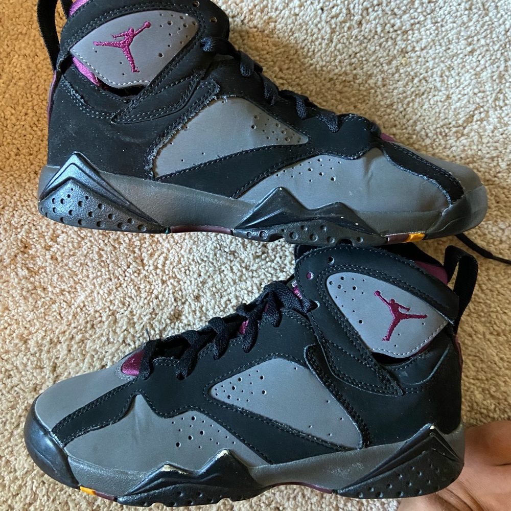 Jordan 7 Bordeaux sz 4.5 with original box